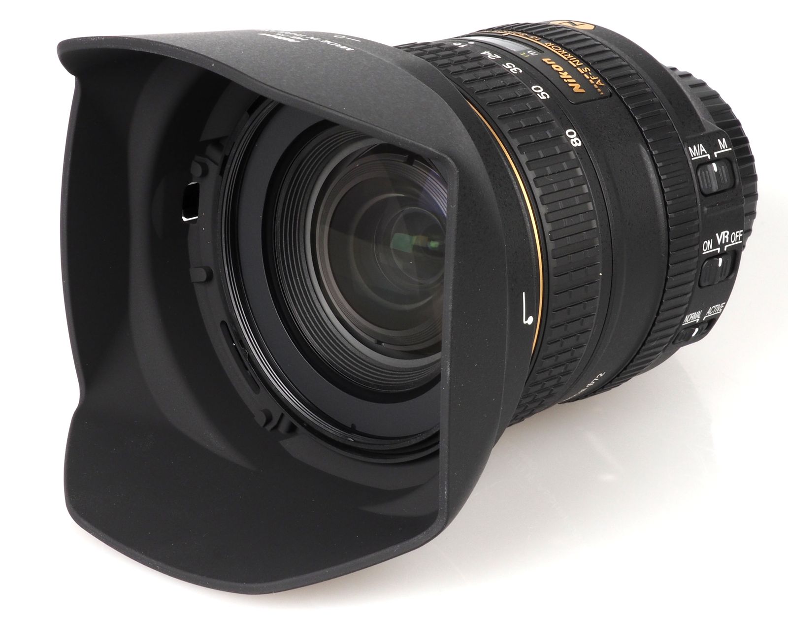 Nikon AF-S Nikkor 16-80mm f/2.8-4E ED DX VR Review