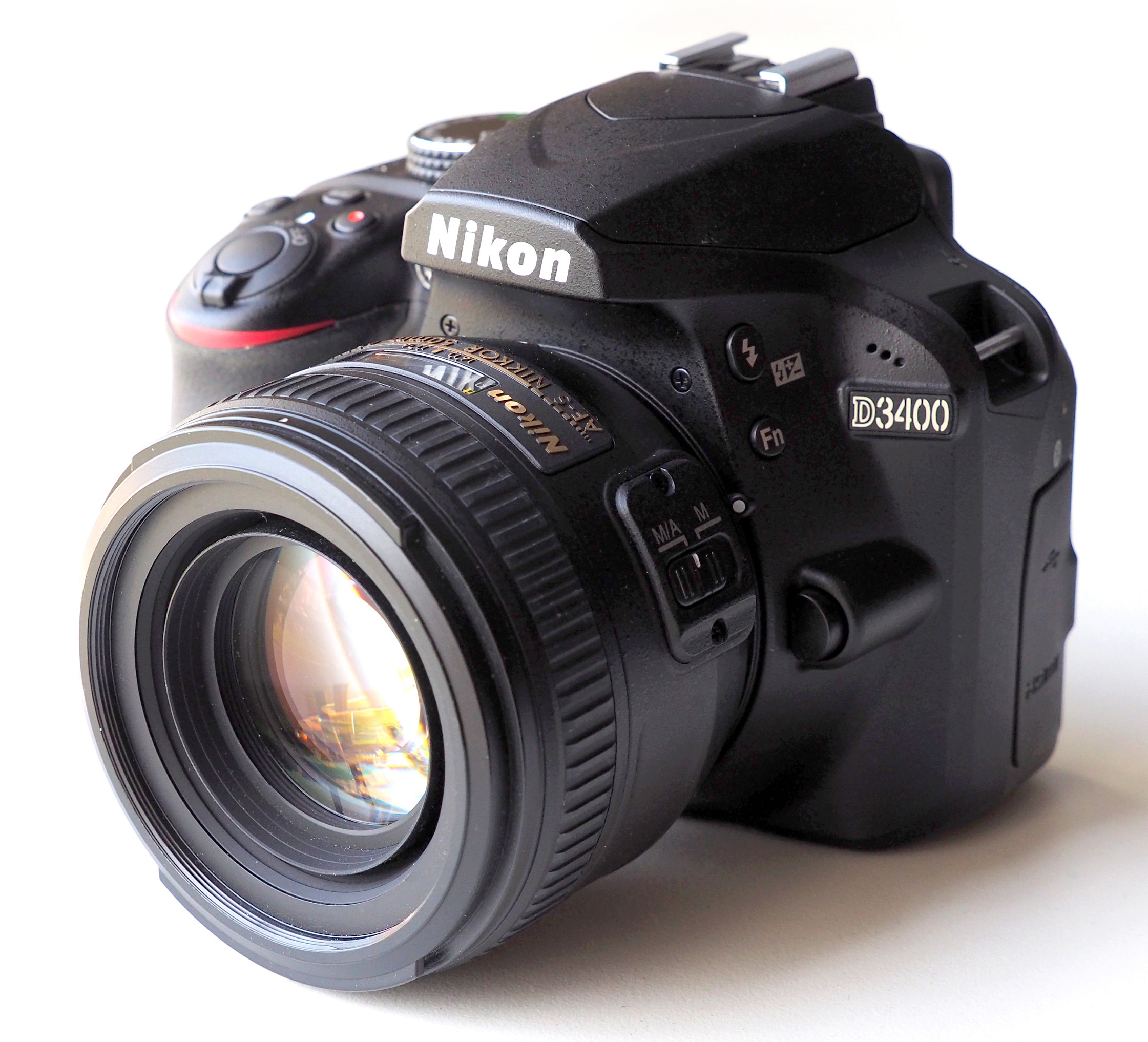 Nikon D3400 DSLR Review