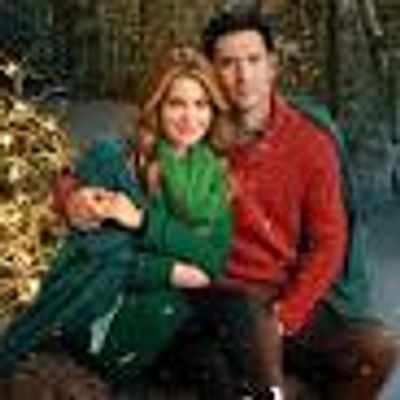 Christmas Under Wraps movie cover