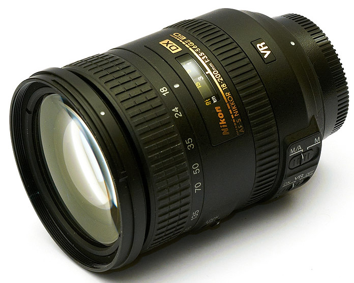 最安価格 Nikon Nikon DX AF-S AF-S and 18-200mm f3.5-5.6G DX ED VR カメラ